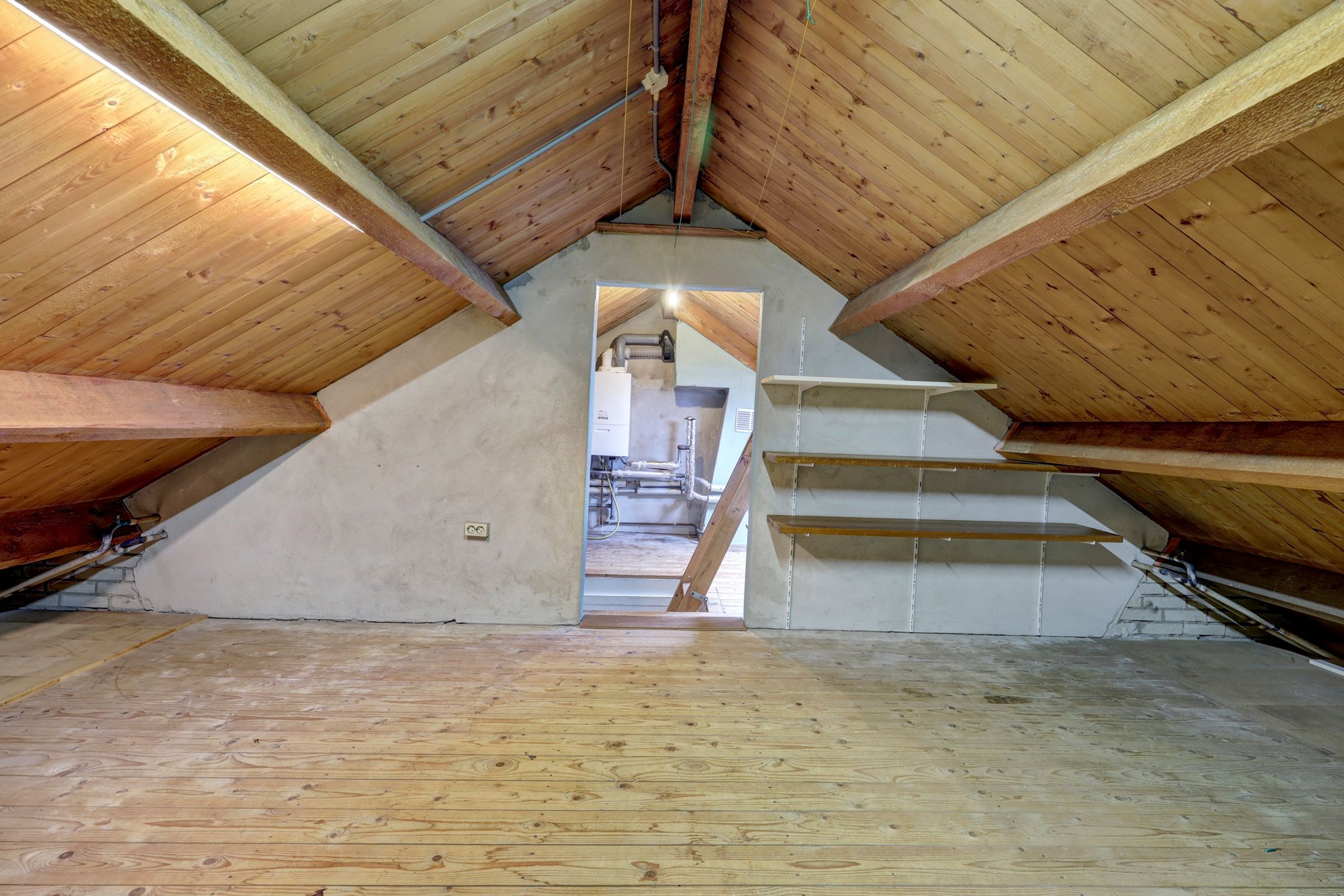 Foto 27 van Wethouder Broekmanstraat 10