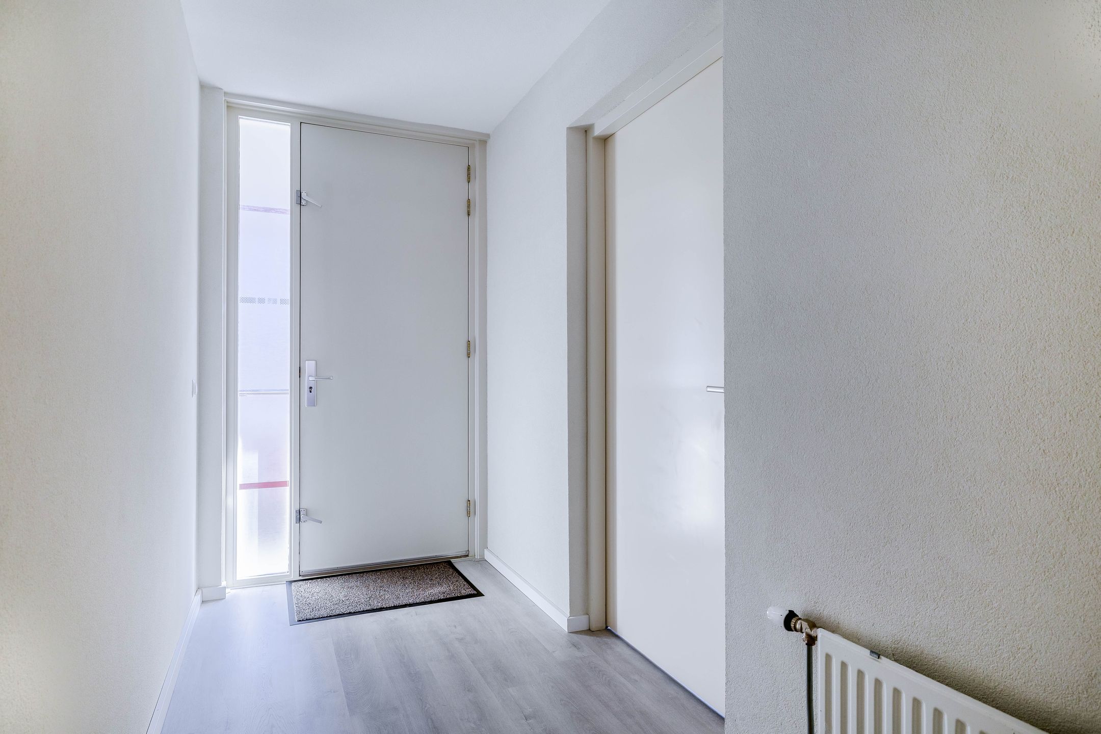 Spacious and Light Apartment with West-Facing Balcony in IJsselstein — 15