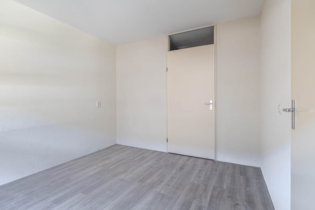 Spacious and Light Apartment with West-Facing Balcony in IJsselstein — 30