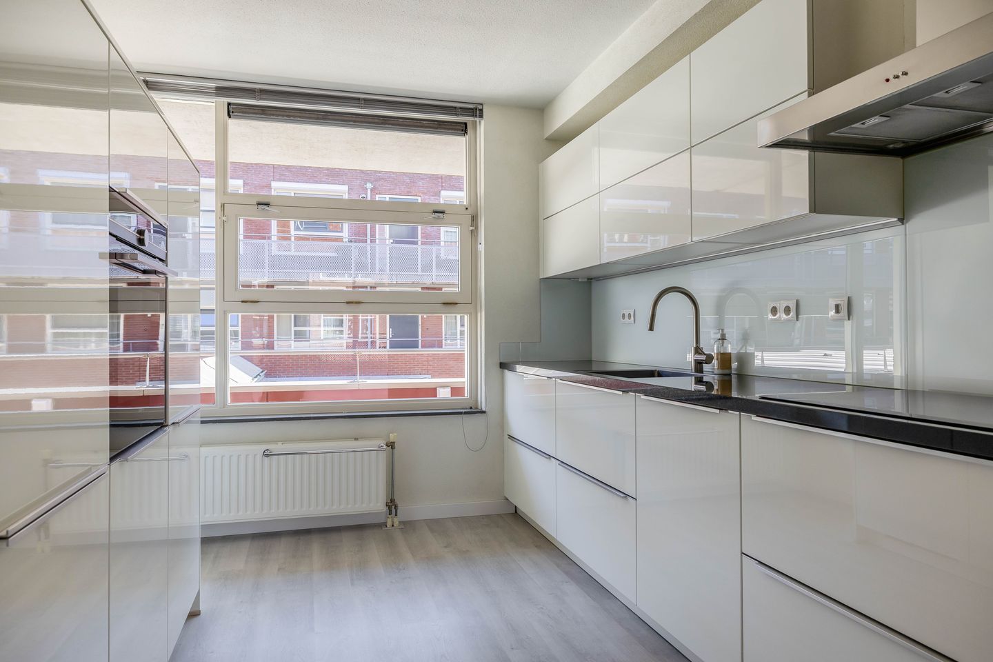 Spacious and Light Apartment with West-Facing Balcony in IJsselstein — 25