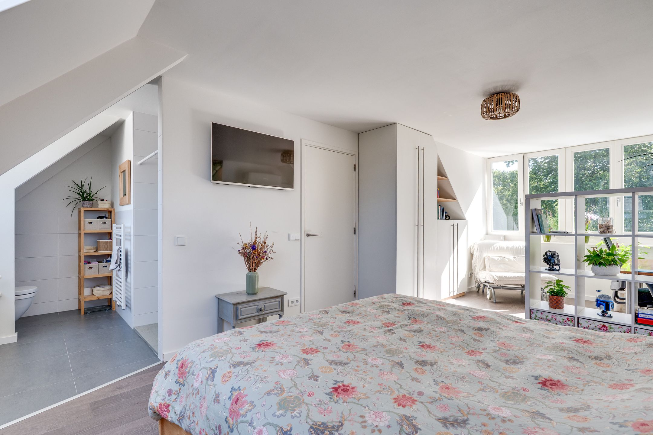 Spacious semi-detached family home in wooded Nuenen-Oost — 42