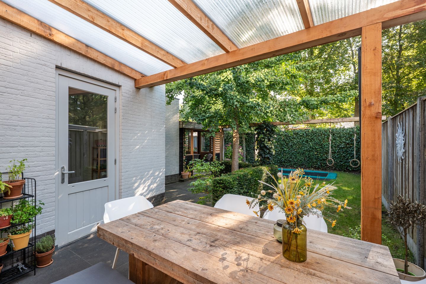 Spacious semi-detached family home in wooded Nuenen-Oost — 49