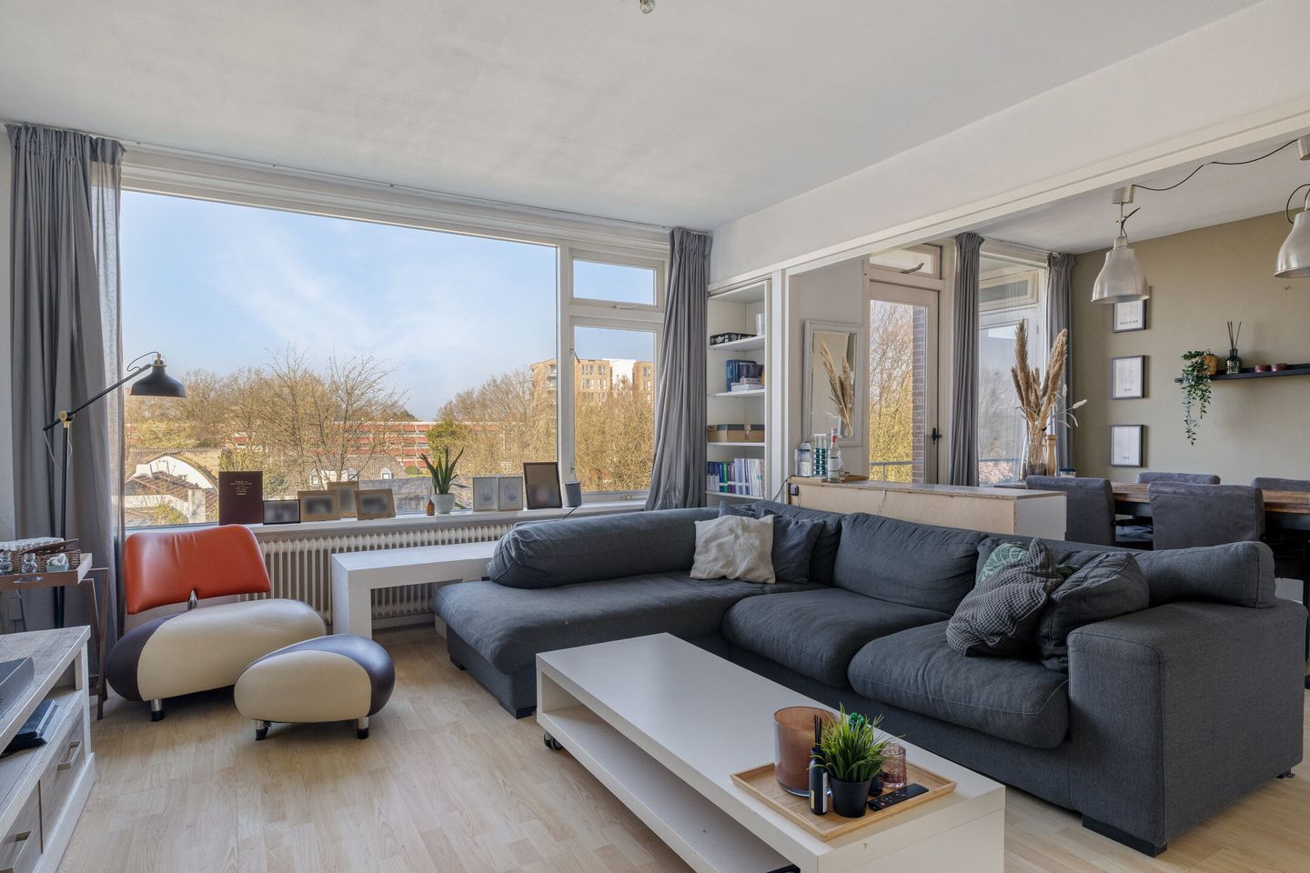 Photo 14 of Okeghemlaan 19-B