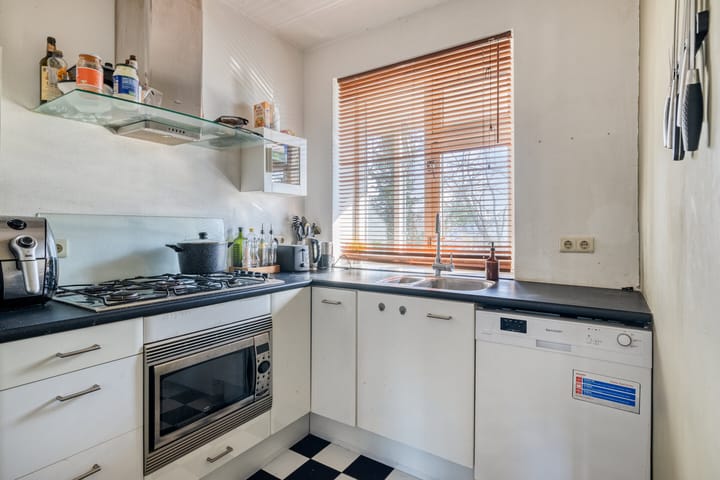 Photo 4 of Okeghemlaan 19-B