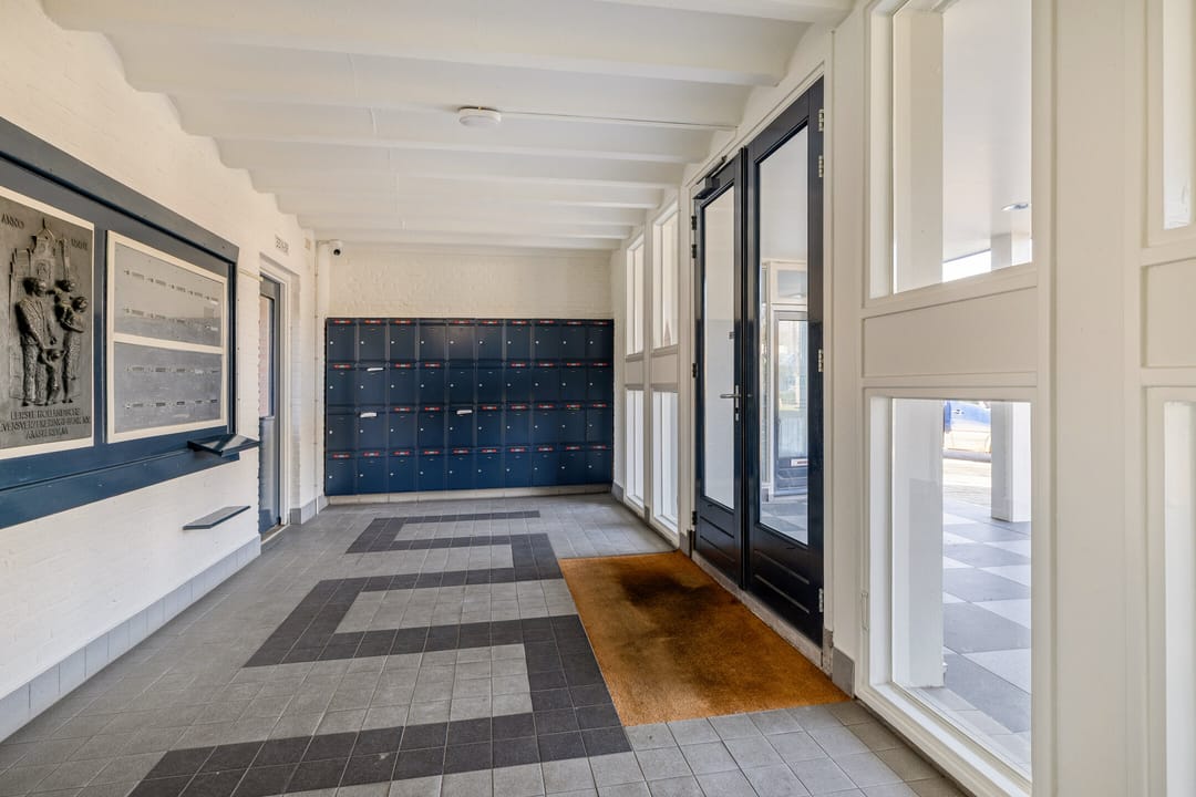 Photo 8 of Okeghemlaan 19-B