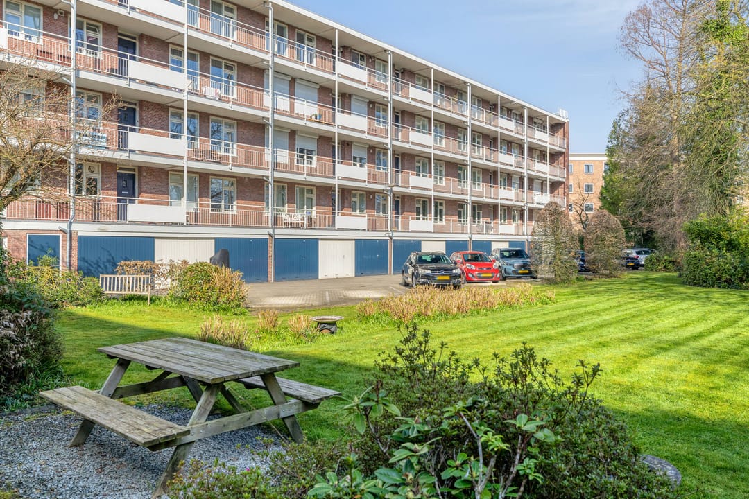 Photo 31 of Okeghemlaan 19-B