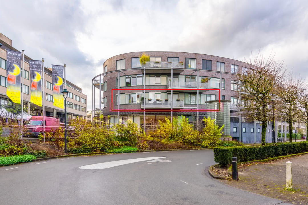 Foto 1 van Weeshuislaan 81