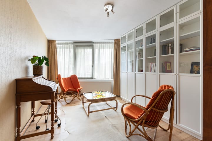 Photo 4 of Weeshuislaan 81