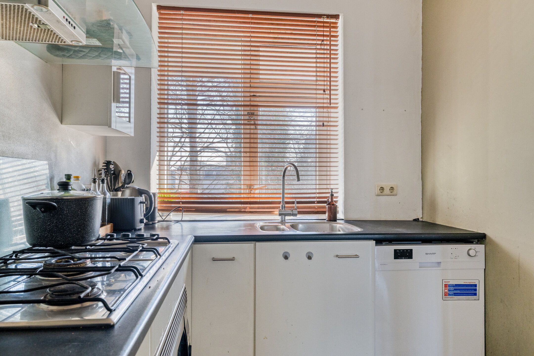 Photo 21 of Okeghemlaan 19-B