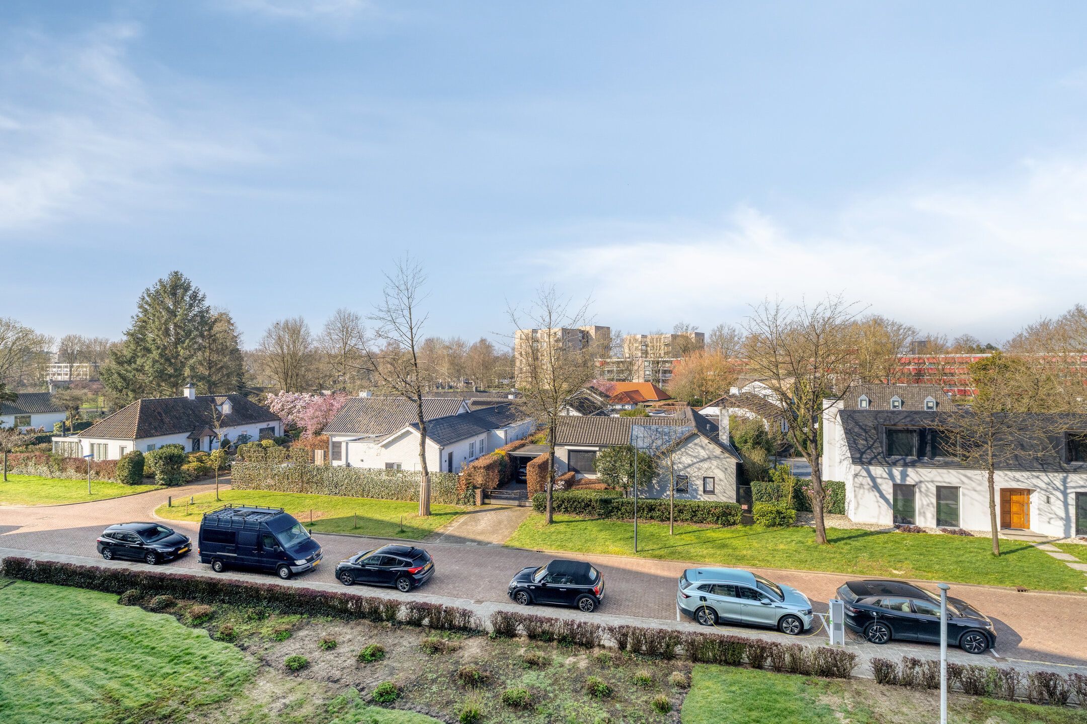 Photo 6 of Okeghemlaan 19-B