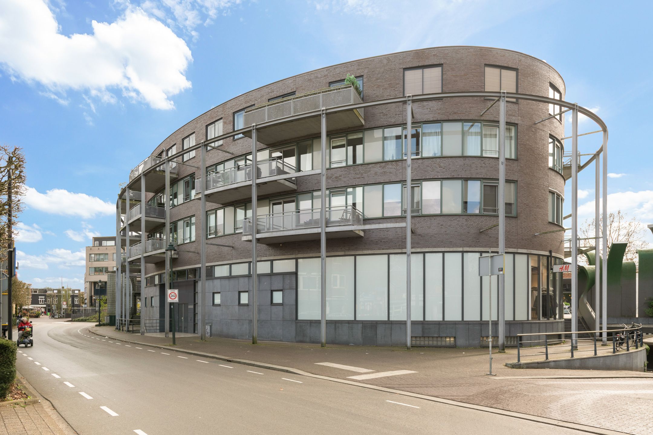 Foto 9 van Weeshuislaan 81