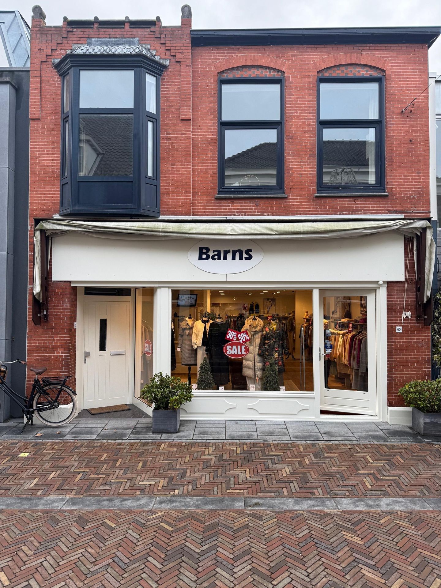 Bekijk foto 1 van Langstraat 60