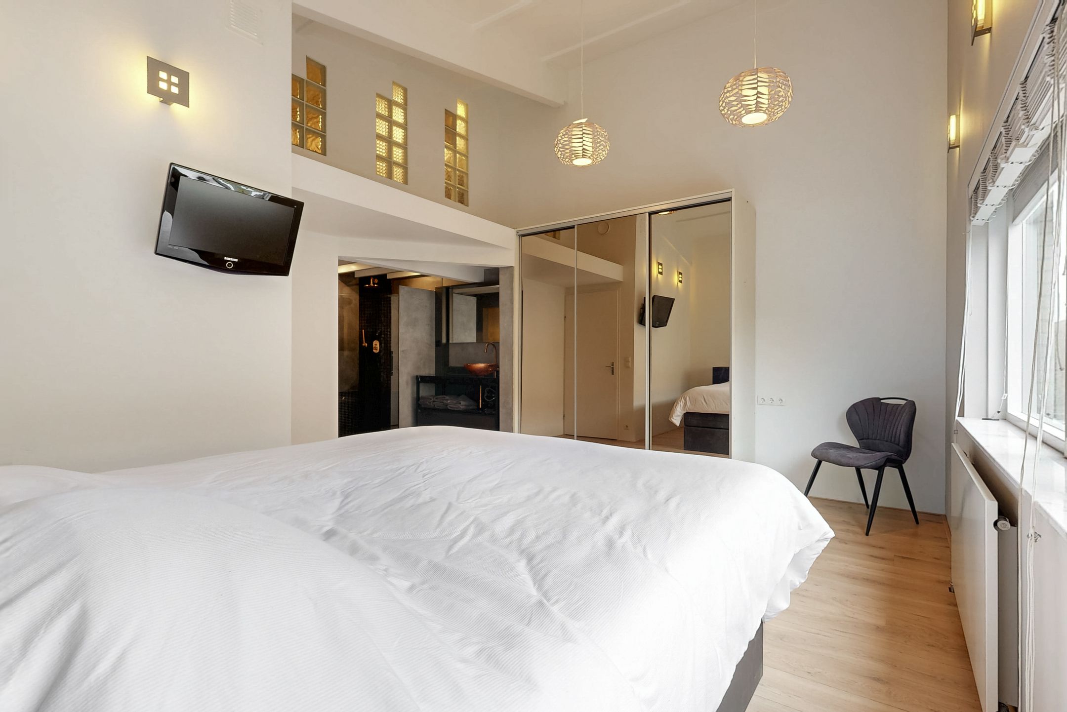 Foto 27 van Breitnerhof 135