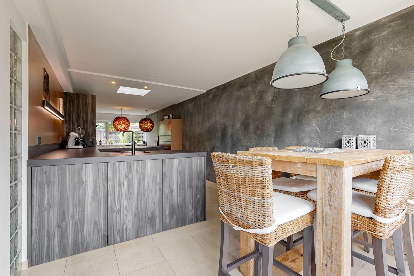 Foto 19 van Breitnerhof 135