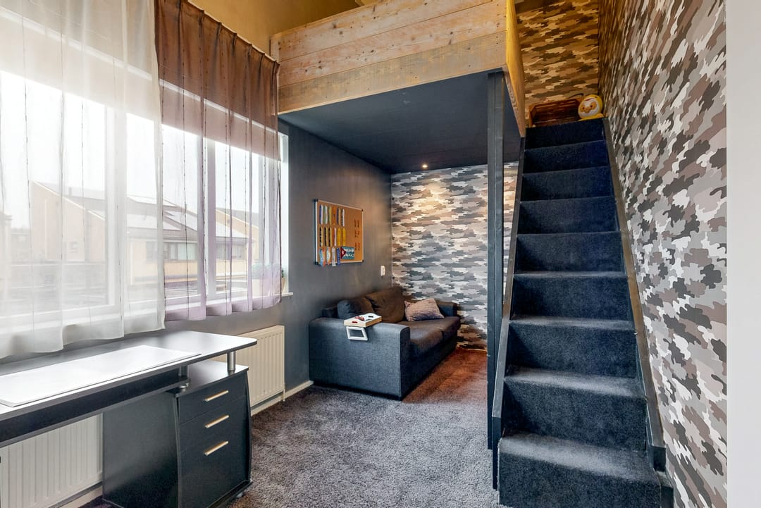 Foto 32 van Breitnerhof 135