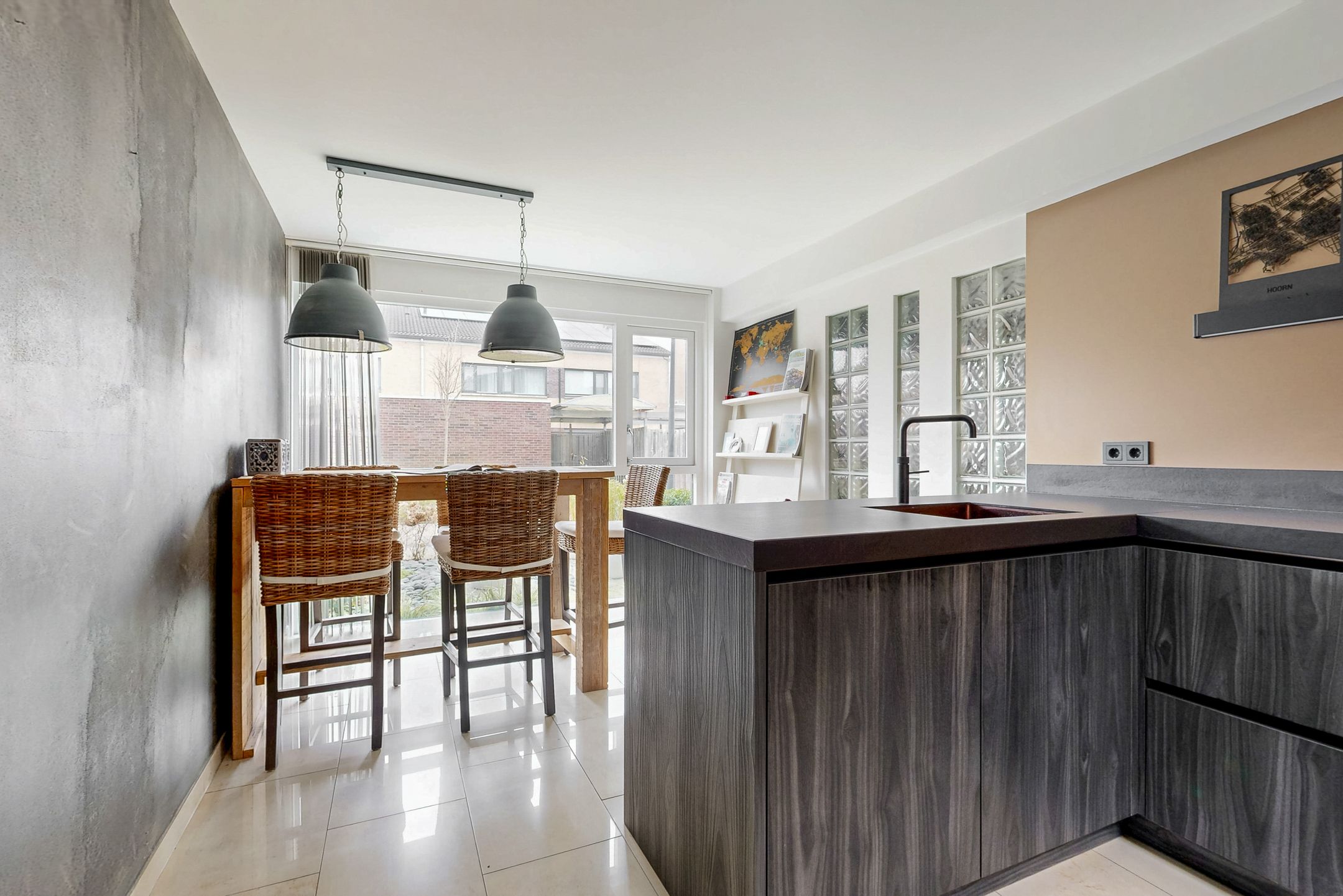 Foto 18 van Breitnerhof 135