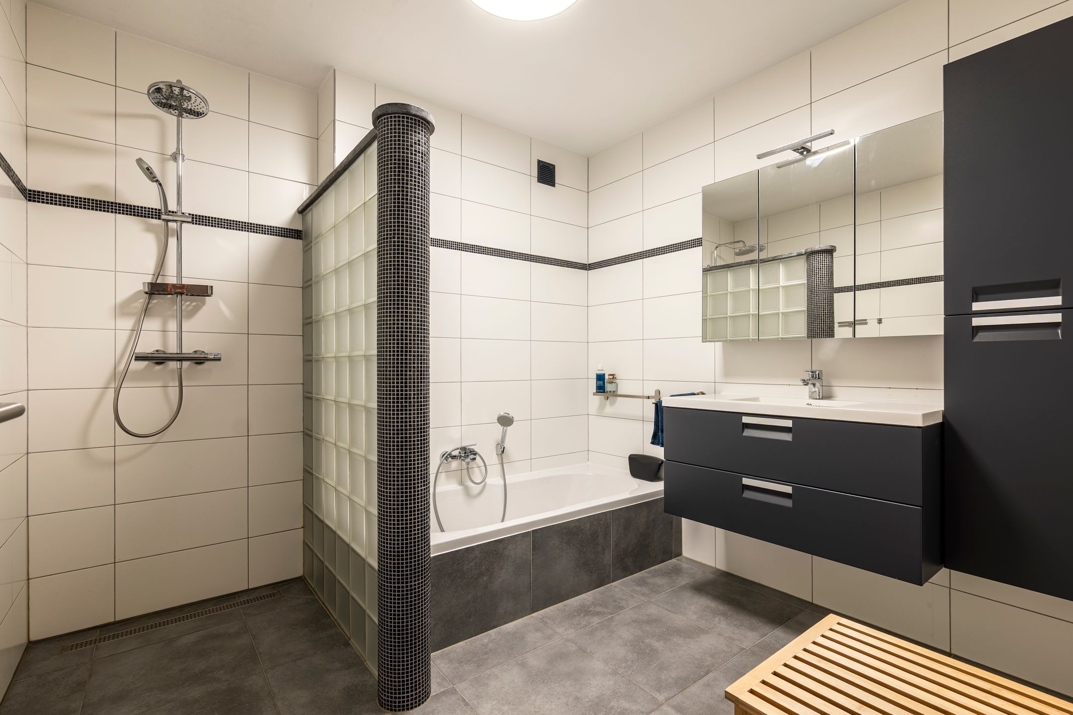 Modern terraced home with A-energy label in quiet child-friendly street — 18
