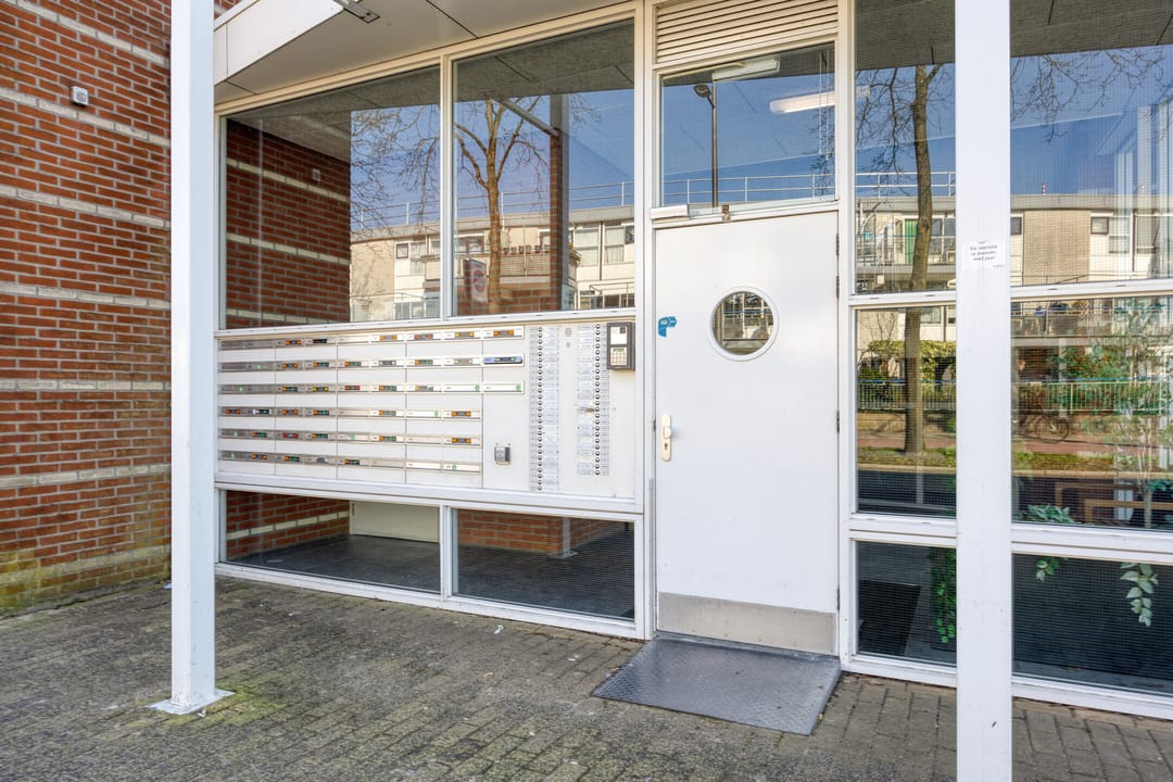 Foto 32 van Sara Burgerhartsingel 321