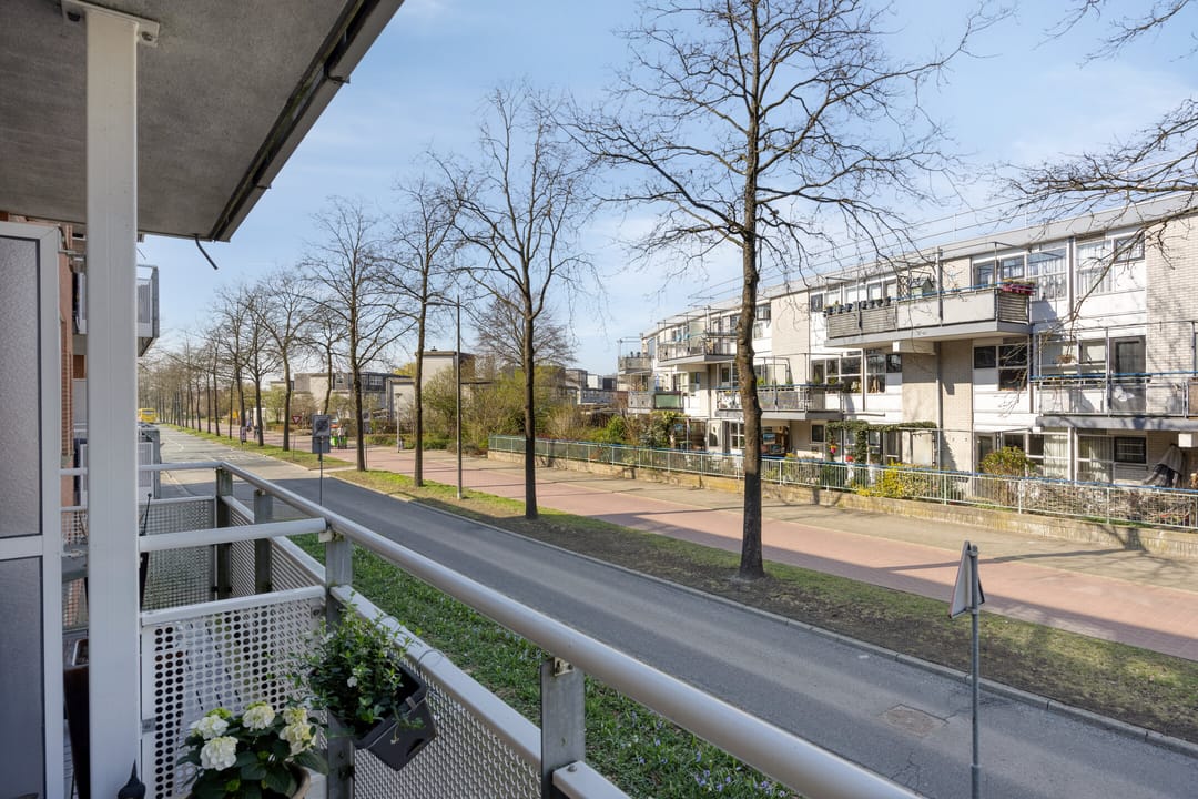 Foto 28 van Sara Burgerhartsingel 321