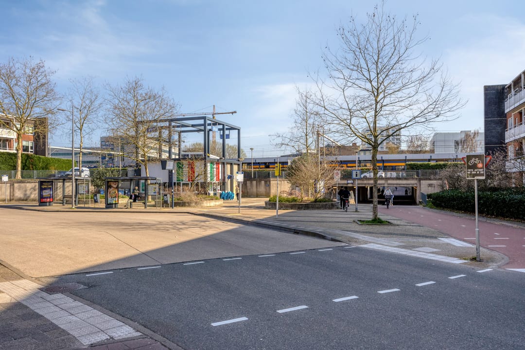 Foto 37 van Sara Burgerhartsingel 321