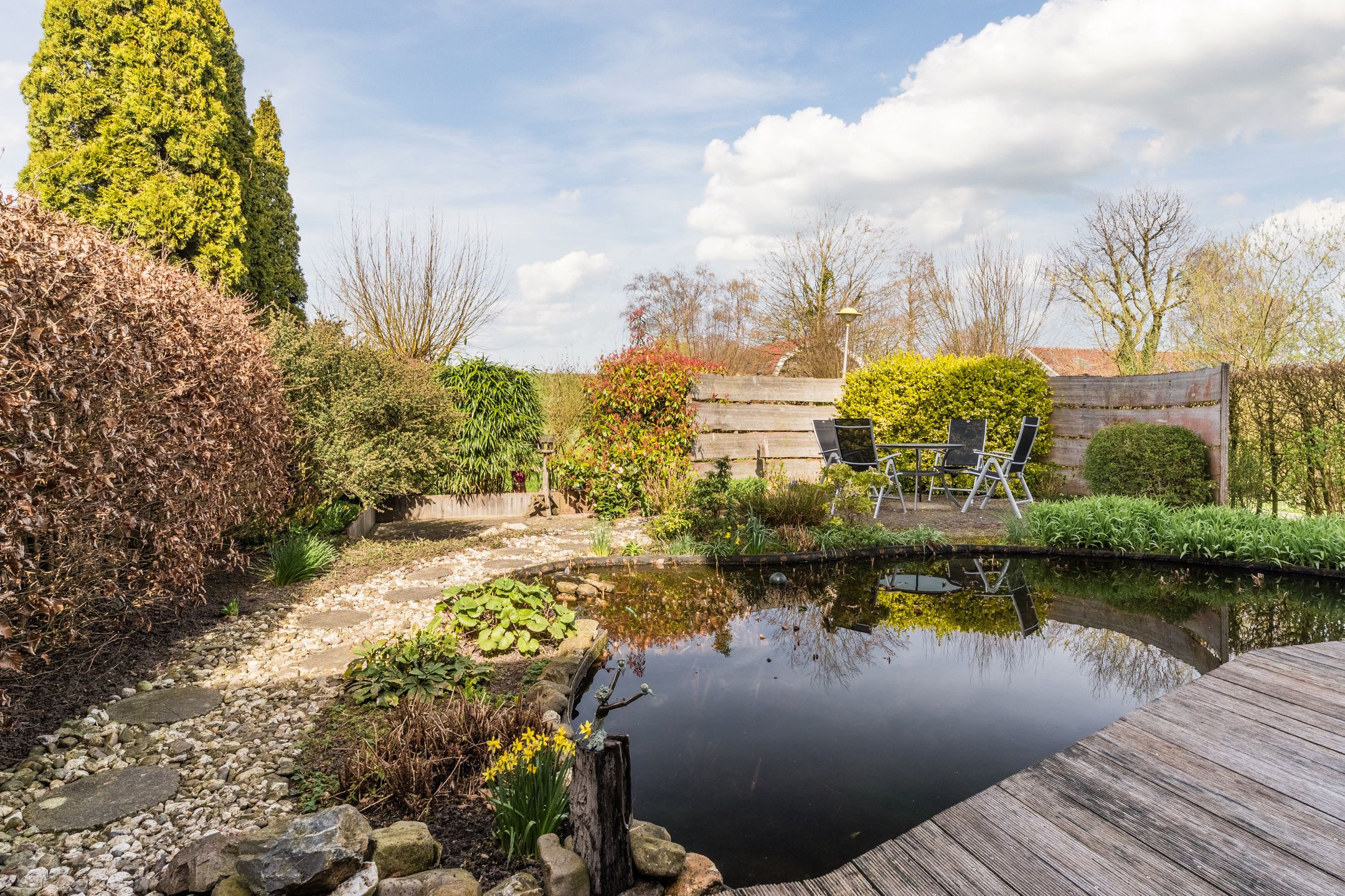 Foto 3 van Merelweg 2