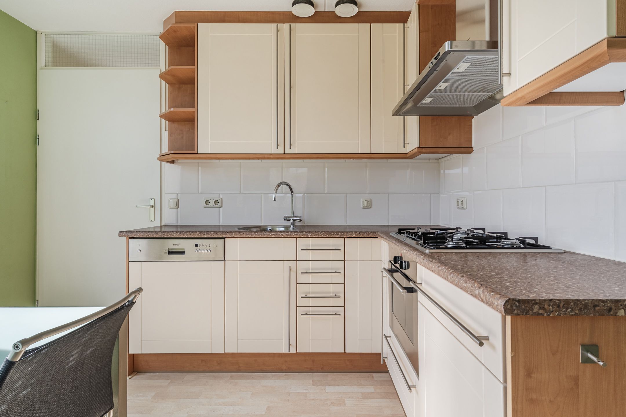 Foto 15 van Merelweg 2