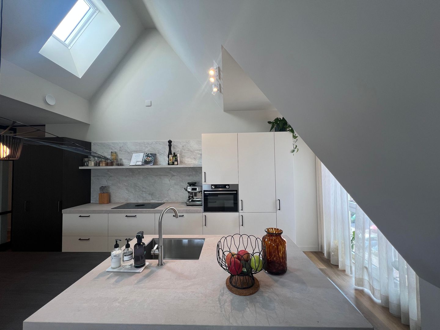 Photo 10 of Eindhovenseweg 29-L