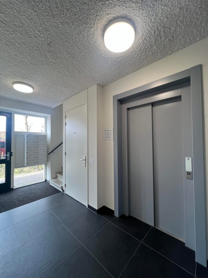 Photo 2 of Eindhovenseweg 29-L