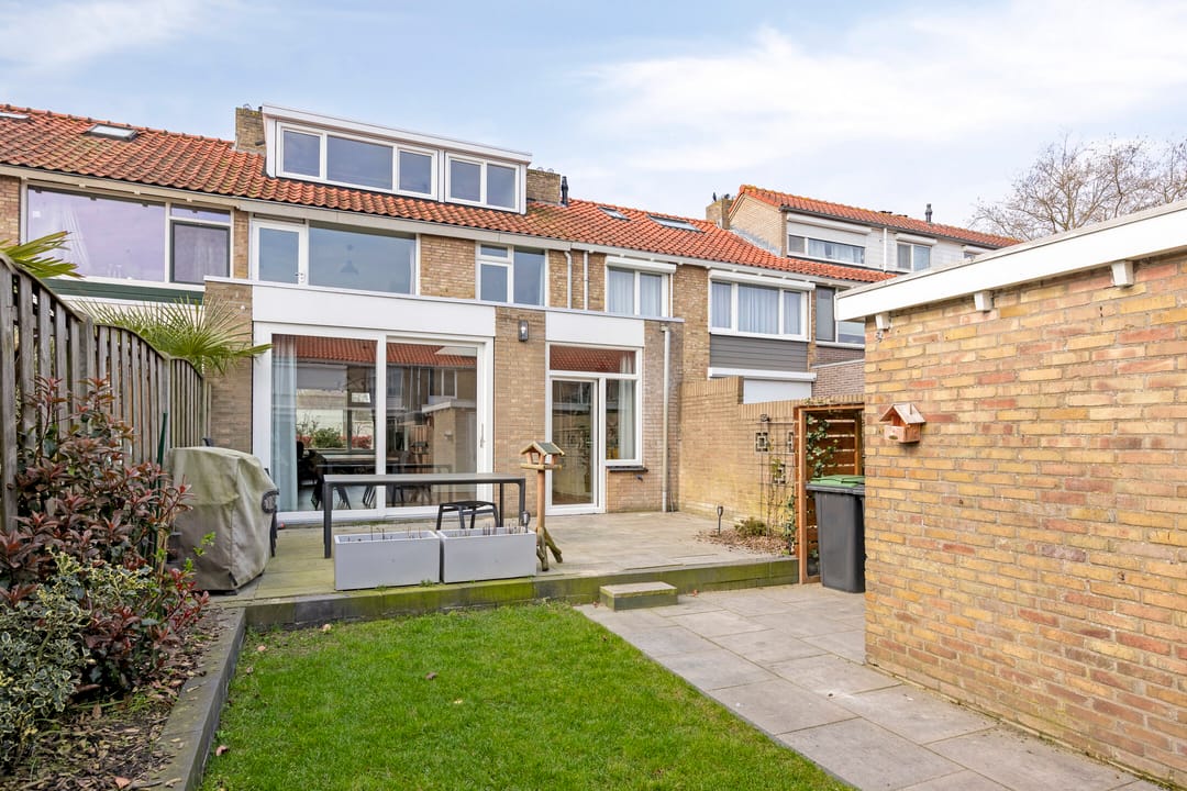 Photo 38 of Gounodstraat 10