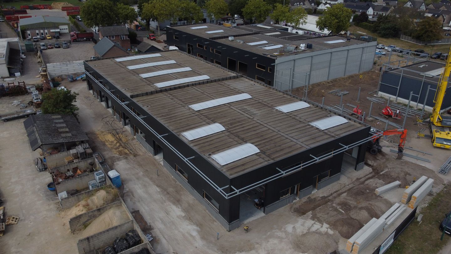 View photo 3 of Industrieweg