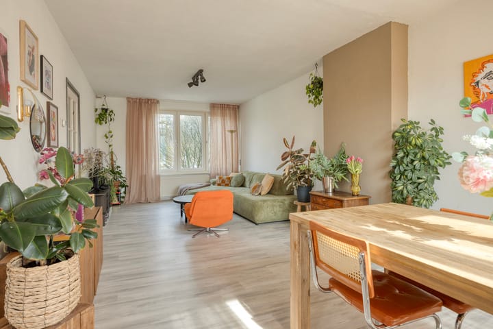 Photo 2 of Opalinestraat 15