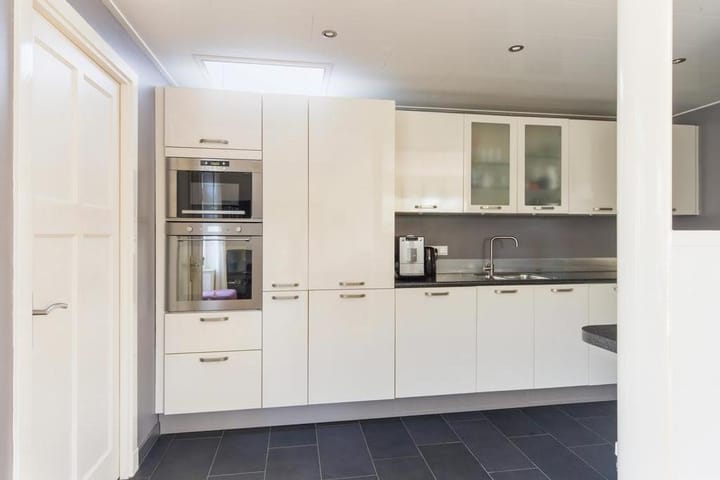 Photo 2 of Laan van Cattenbroeck 74