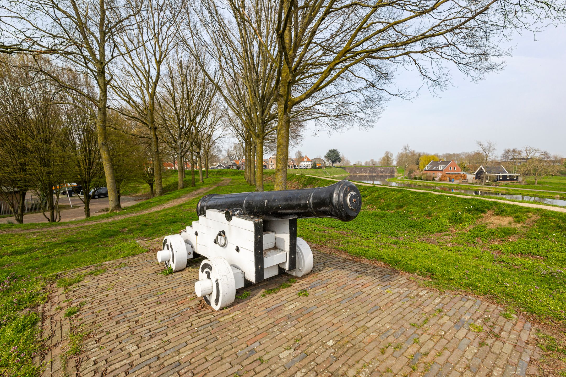 Photo 39 of Bij de Kerk 14
