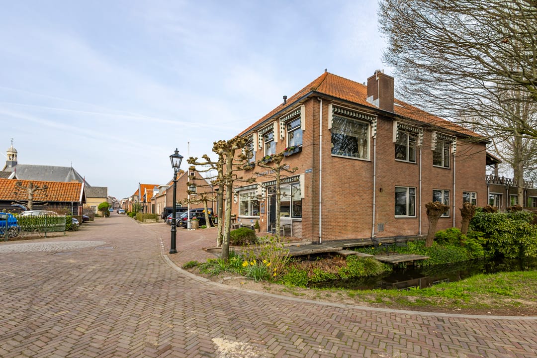 Photo 31 of Bij de Kerk 14