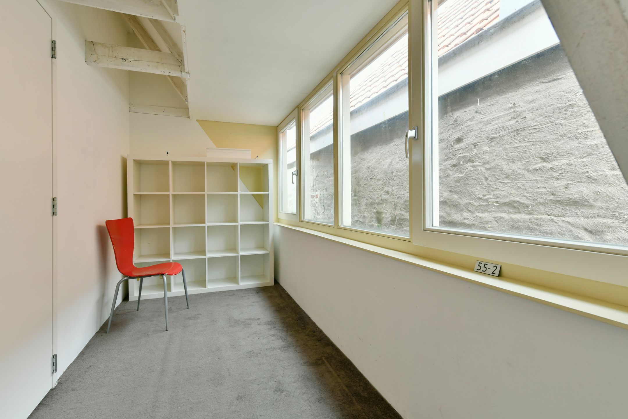 Bright 2-Room Apartment with Extra Workspace in Popular Dapperbuurt — 15