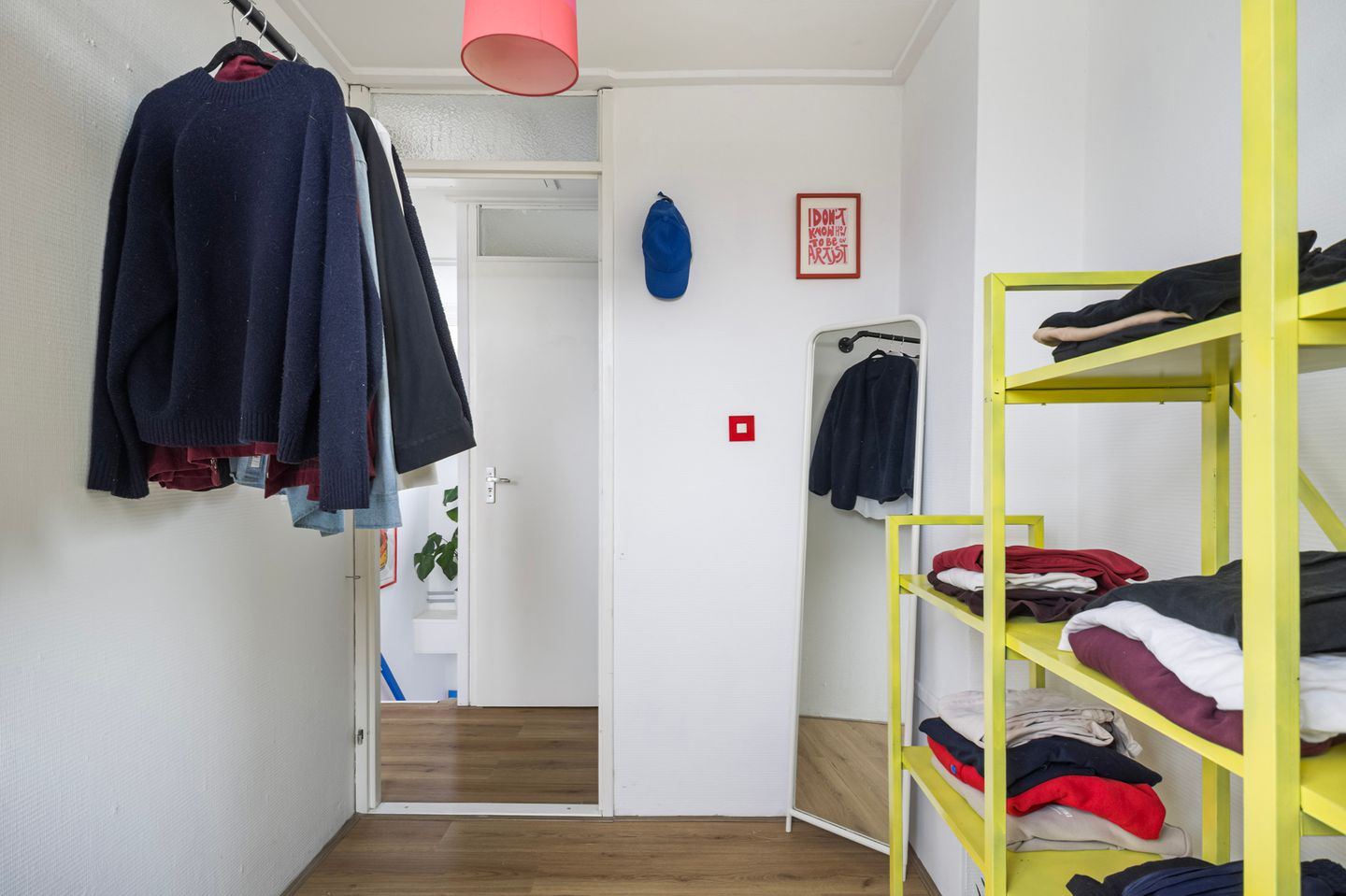 Well-maintained terraced house with four bedrooms and south-facing garden in Leeuwarden — 37