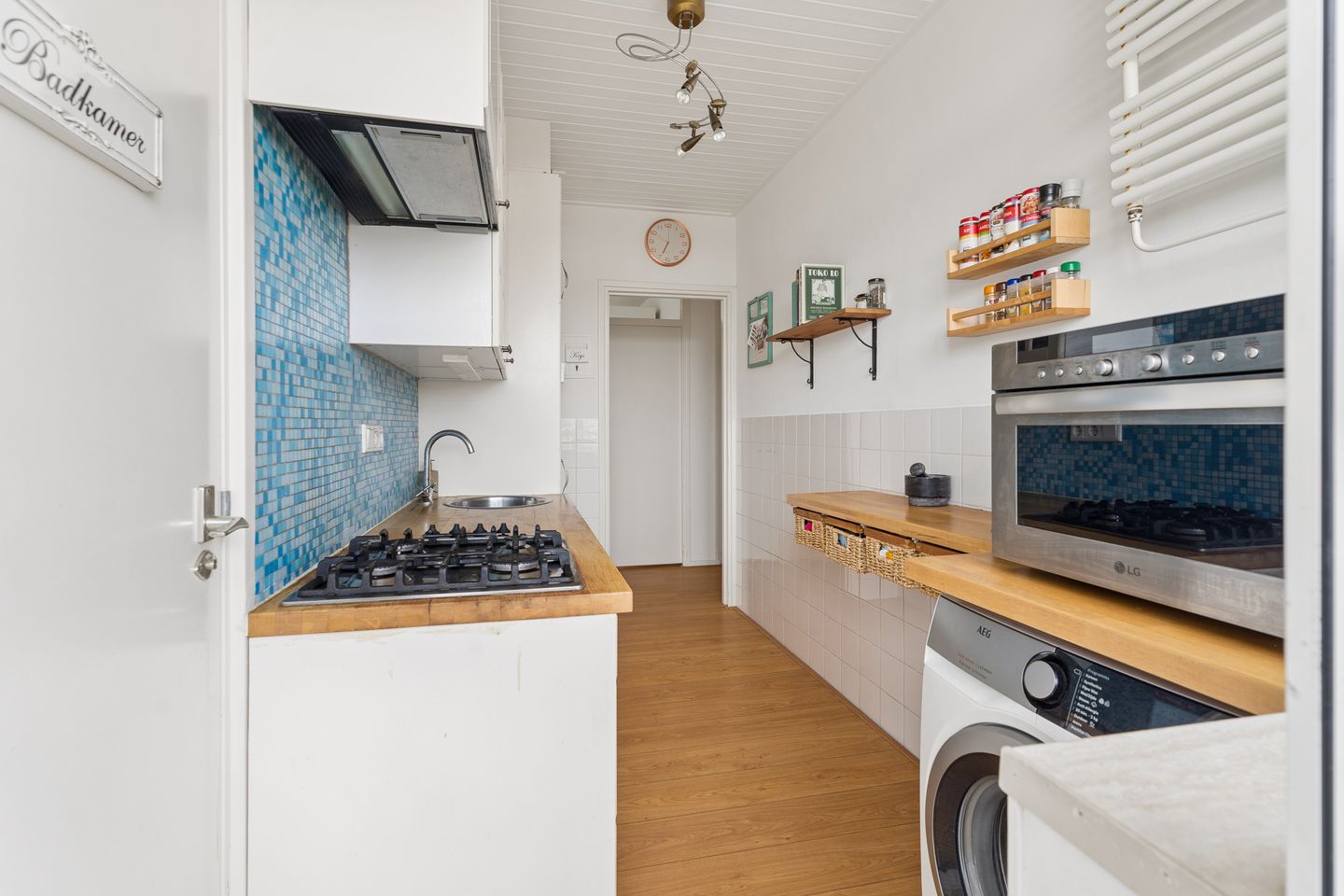 Foto 25 van Newtonstraat 89