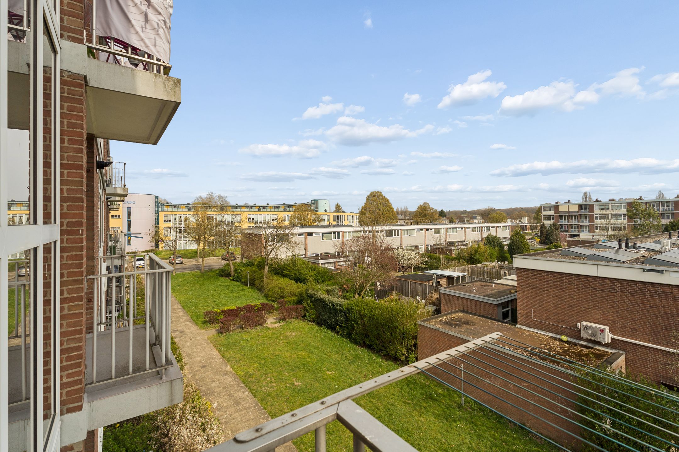 Foto 27 van Newtonstraat 89