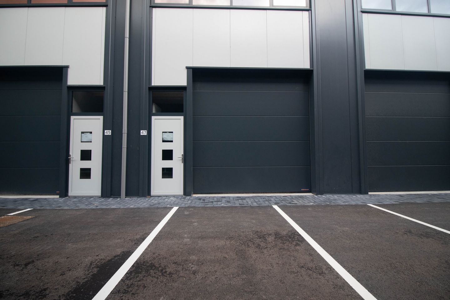 Bekijk foto 1 van Kabelweg 47