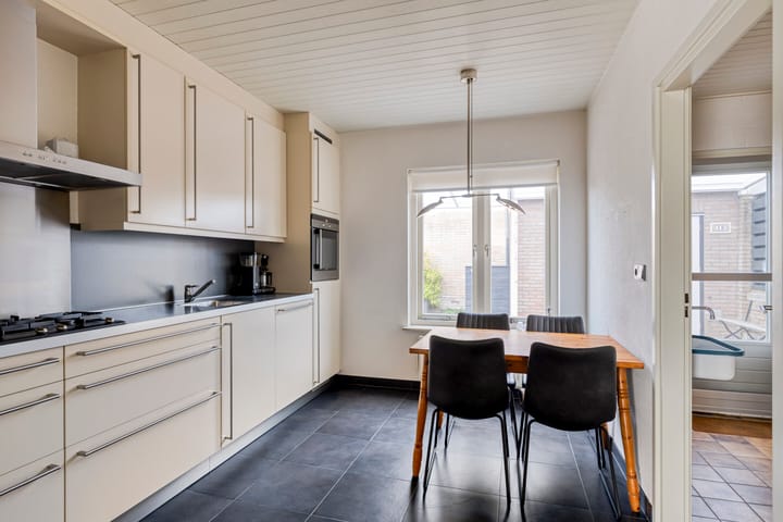 Schepenstraat 10