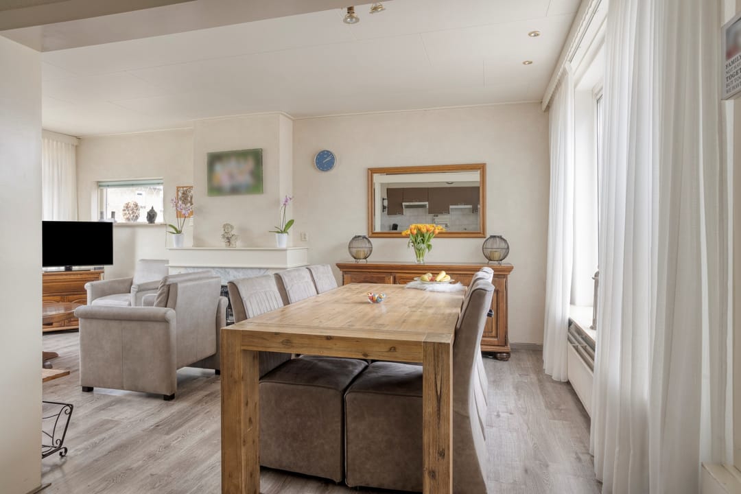 Foto 11 van burgemeester Wijniastraat 36