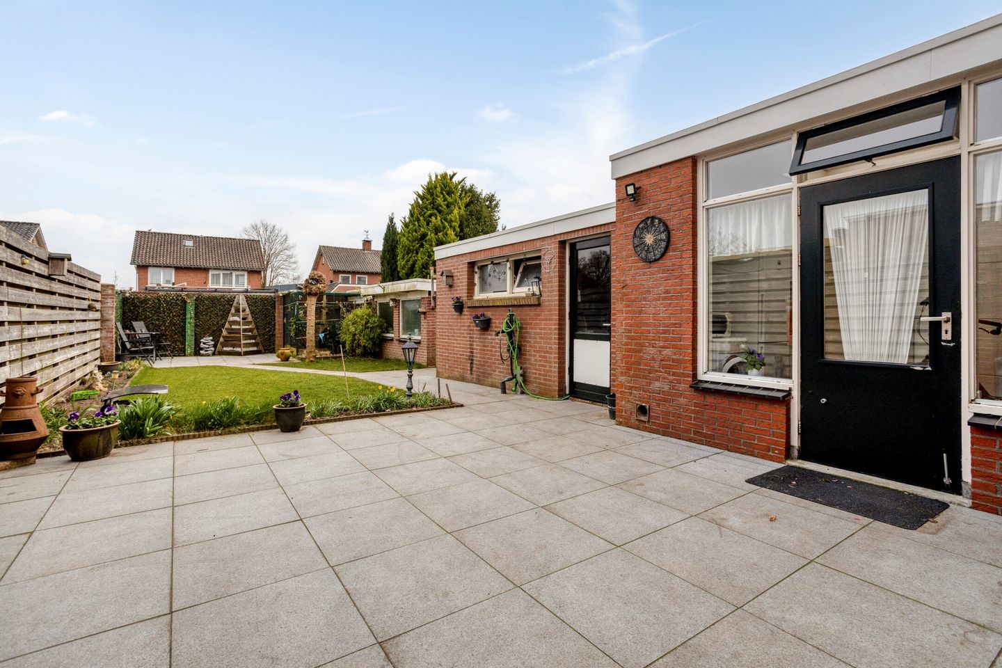 Foto 25 van burgemeester Wijniastraat 36