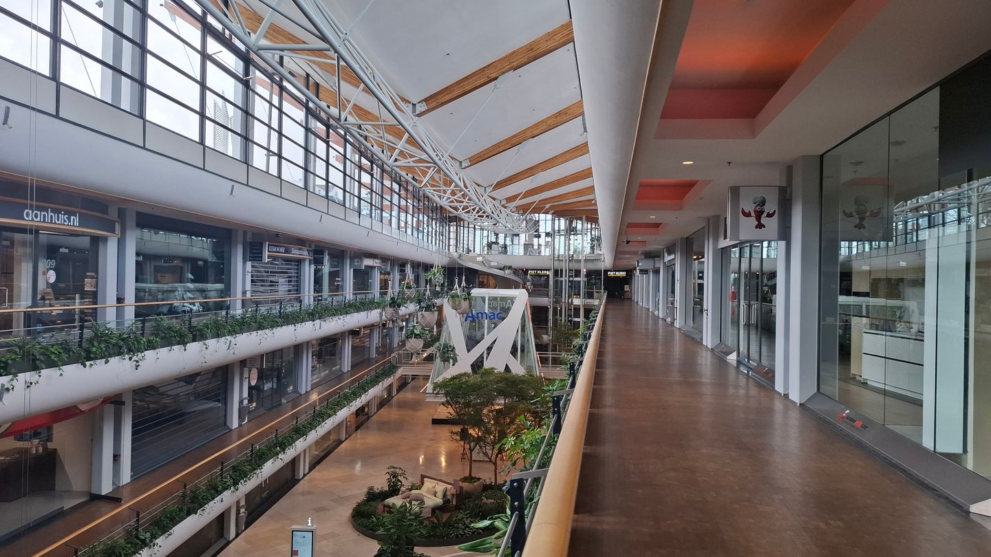 Bekijk foto 2 van Watermanweg 105