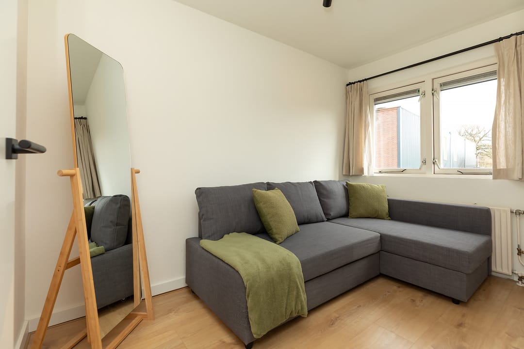 Charming Corner Home with Exceptionally Large South-Facing Garden Near Hilversum Center — 19