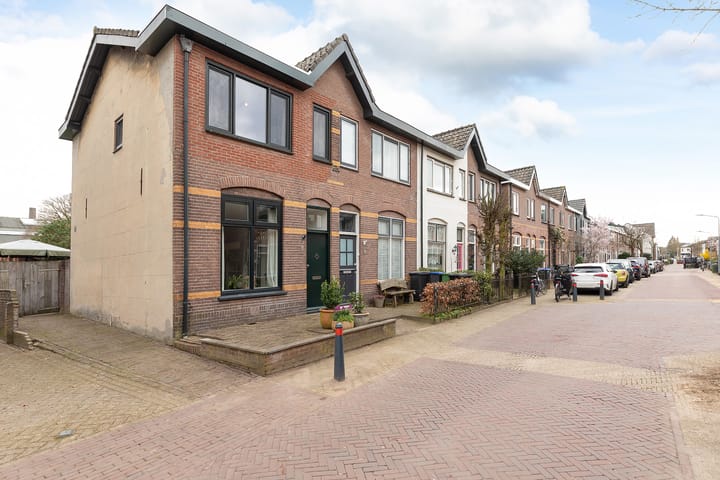 Photo 4 of Geuzenweg 166