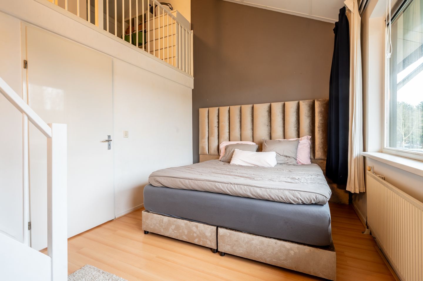 Foto 25 van Februaristraat 104