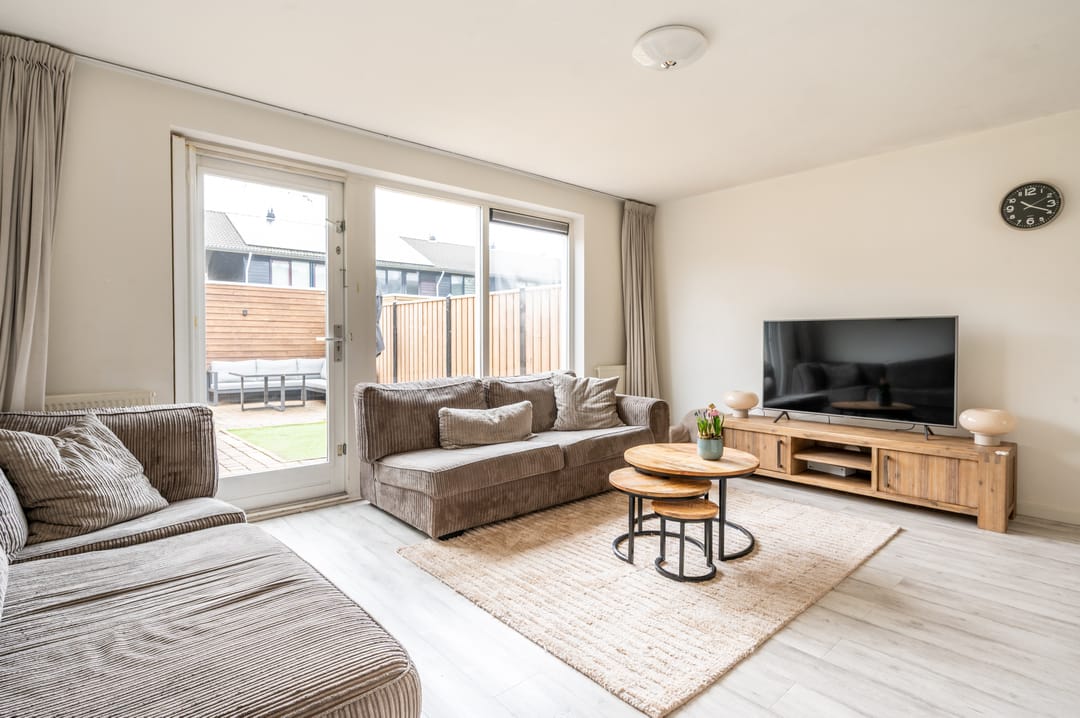 Foto 2 van Februaristraat 104