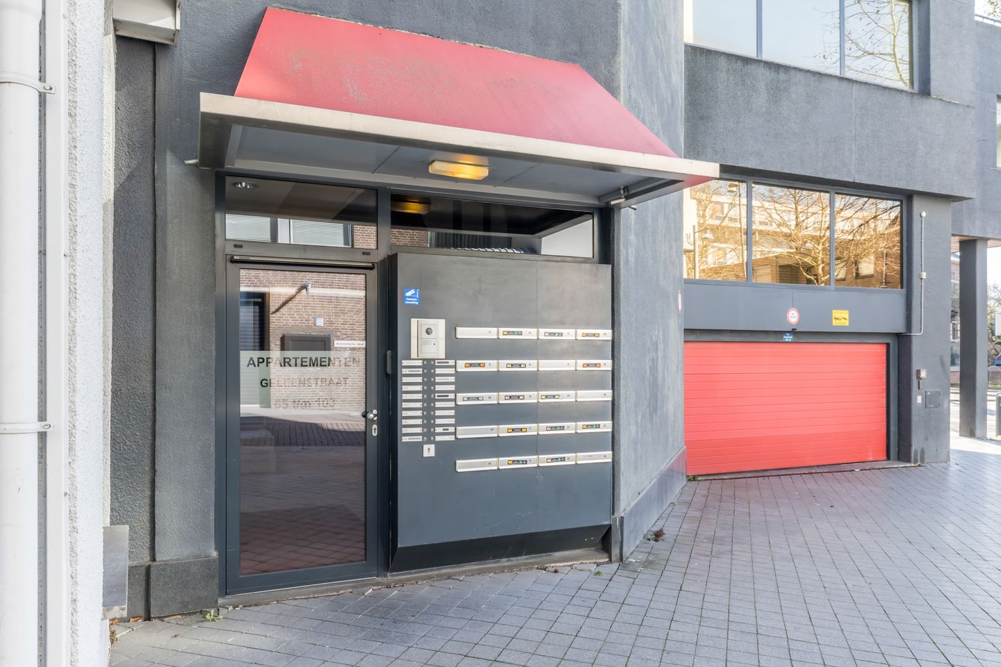 Photo 4 of Geleenstraat 71