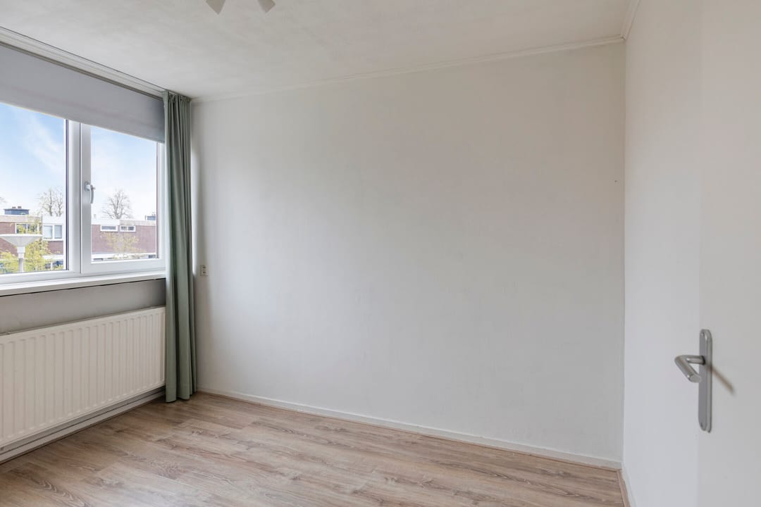 Spacious and Bright Terraced House in Quiet Residential Area — 16
