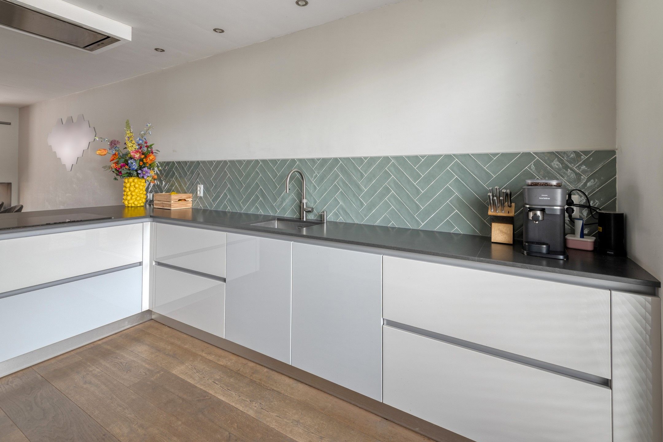 Foto 6 van Burg. Nieuwenhuijzenstraat 10-A